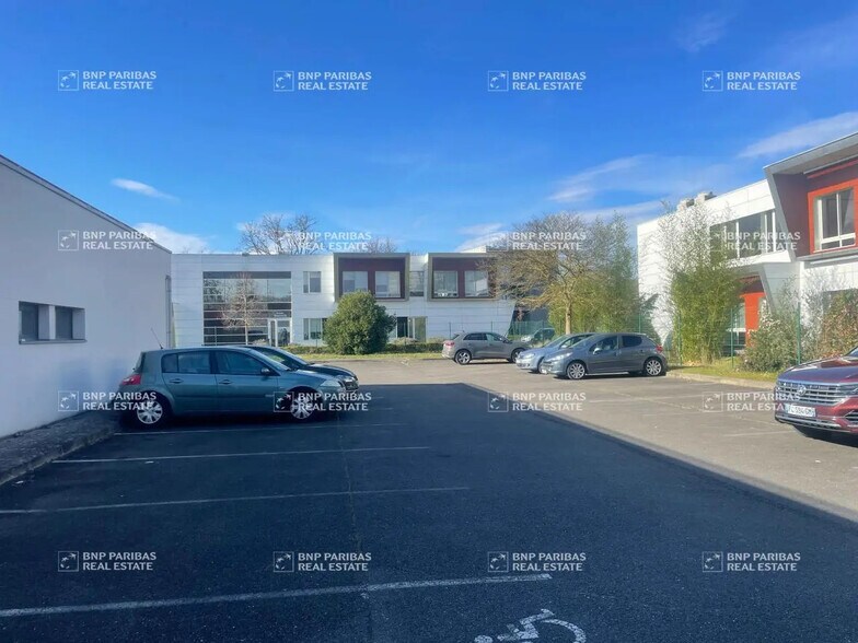 163 Boulevard Duhamel Du Monceau, Olivet à louer - Photo de l’immeuble – Image 3 sur 14