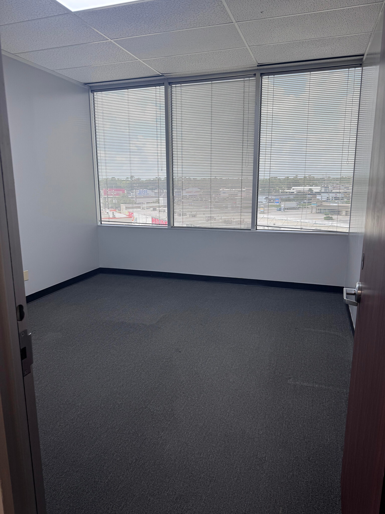 4606 FM 1960 W, Houston, TX à vendre Photo intérieure– Image 1 sur 1
