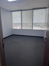 4606 FM 1960 W, Houston, TX à vendre Photo intérieure– Image 1 sur 1