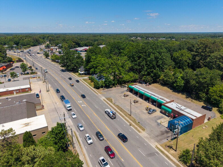 1723 S Miami Blvd, Durham, NC à vendre - Photo de l’immeuble – Image 2 sur 5