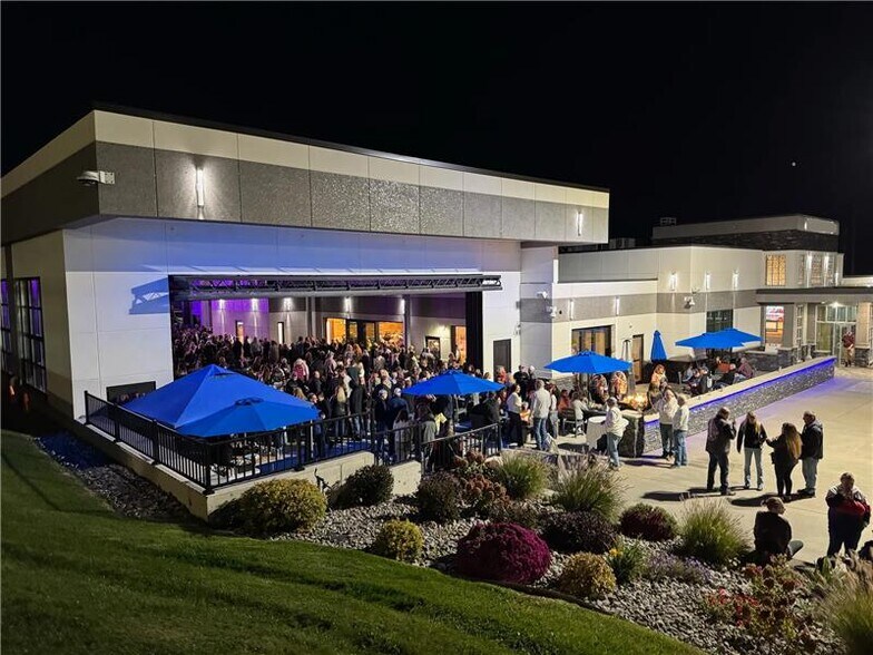 3535 Walters Rd, Syracuse, NY à vendre - Photo de l’immeuble – Image 2 sur 27