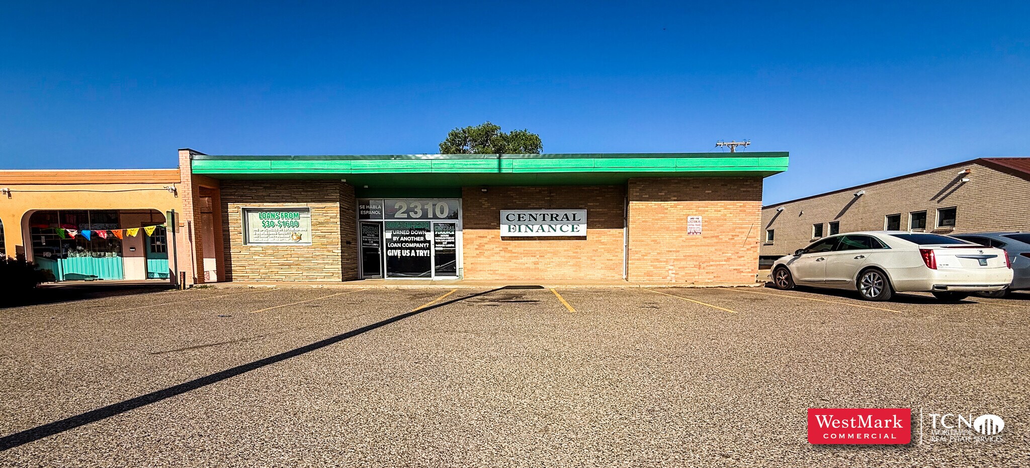 2310 Ave. Q, Lubbock, TX à louer Photo de l’immeuble– Image 1 sur 6