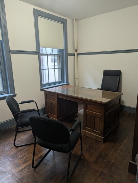 18 W Market St, West Chester, PA à louer - Photo intérieure – Image 1 sur 1