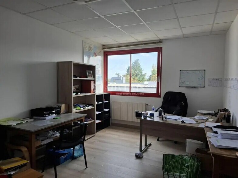 Local d'activités dans Saulxures-lès-Nancy à vendre - Photo de l’immeuble – Image 2 sur 7