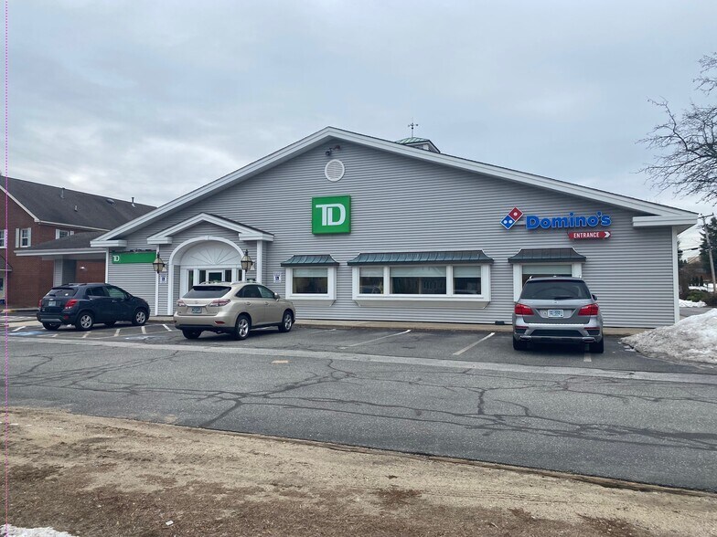 184 Route 101, Bedford, NH à louer - Photo de l’immeuble – Image 2 sur 8