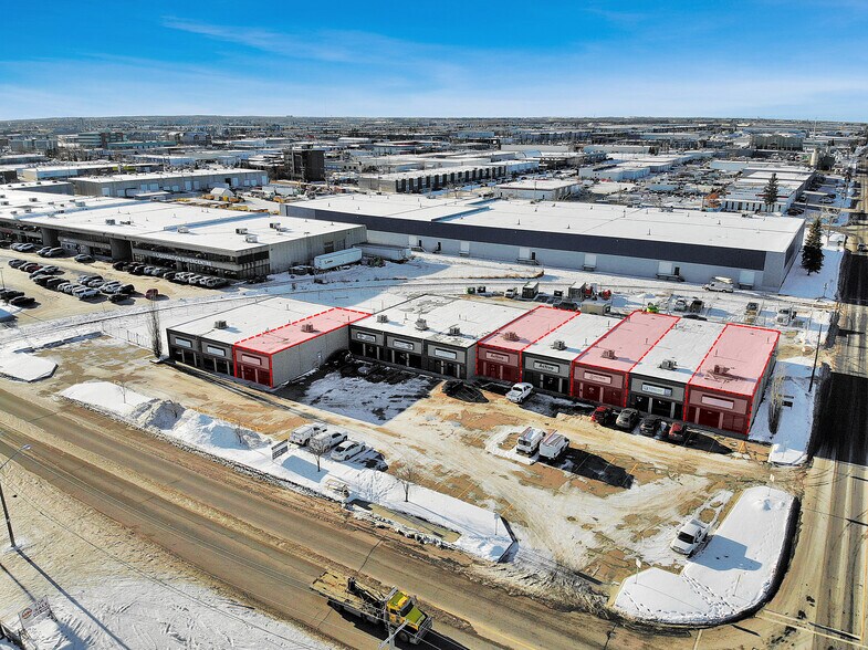 11306-11324 163 St, Edmonton, AB à louer - Aérien – Image 2 sur 8