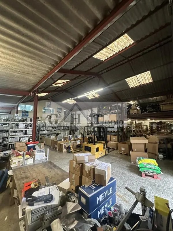Industriel/Logistique dans Rosny-sous-Bois à vendre Photo intérieure– Image 1 sur 5
