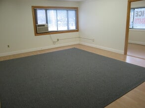 1175-1195 N Main St, Randolph, MA à louer Photo intérieure– Image 1 sur 2