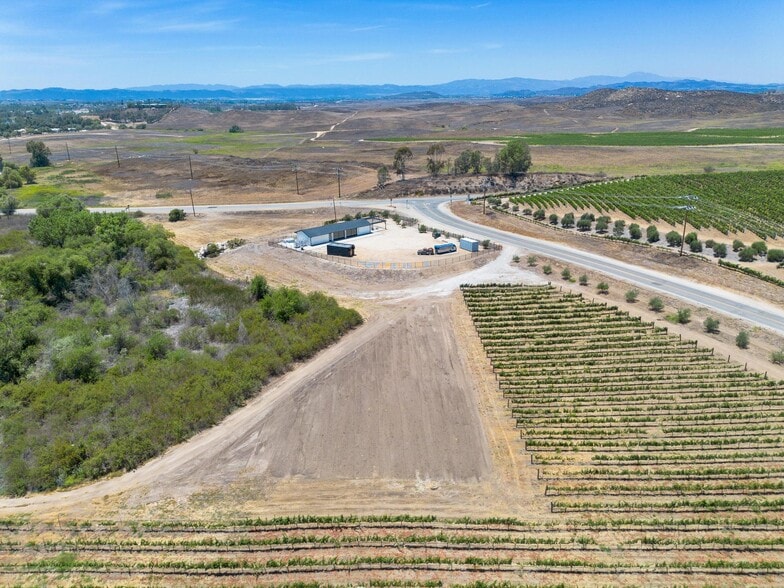 36051 E Benton Rd, Temecula, CA à vendre - Aérien – Image 3 sur 30