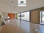 Interior local