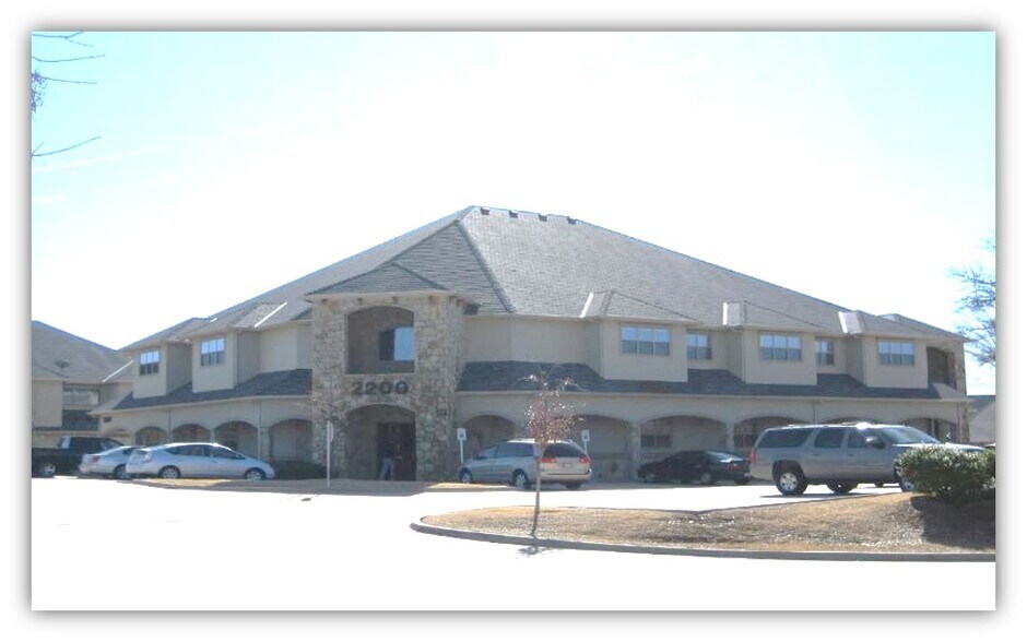 2200 Pool Rd, Grapevine, TX à louer - Photo de l’immeuble – Image 3 sur 9
