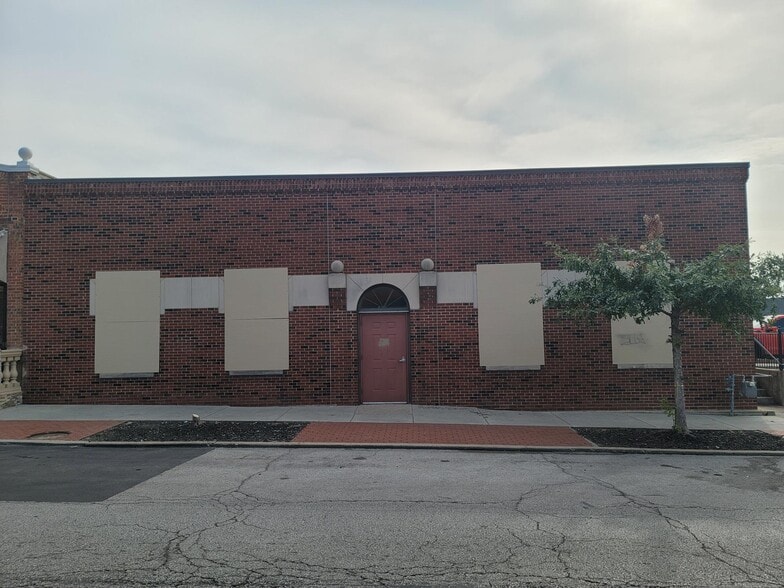 3947 Broadway St, Kansas City, MO à louer - Photo de l’immeuble – Image 2 sur 8