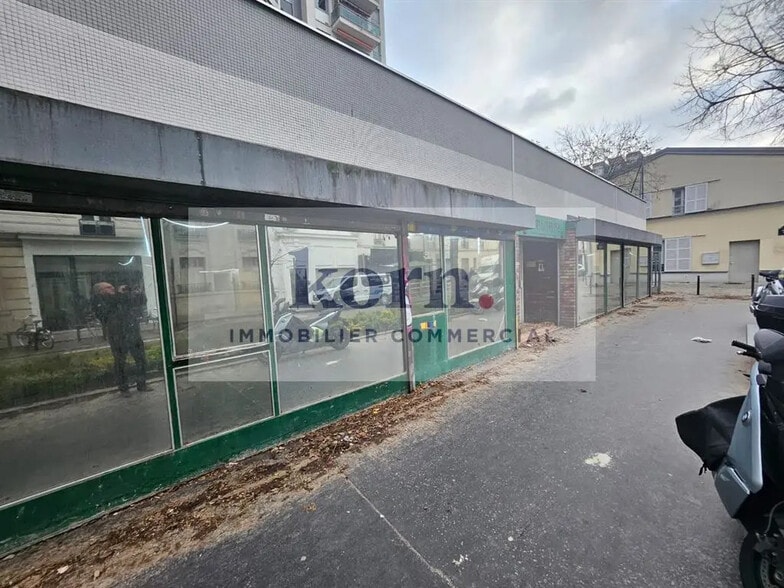 Local commercial dans Paris à louer - Photo de l’immeuble – Image 3 sur 5