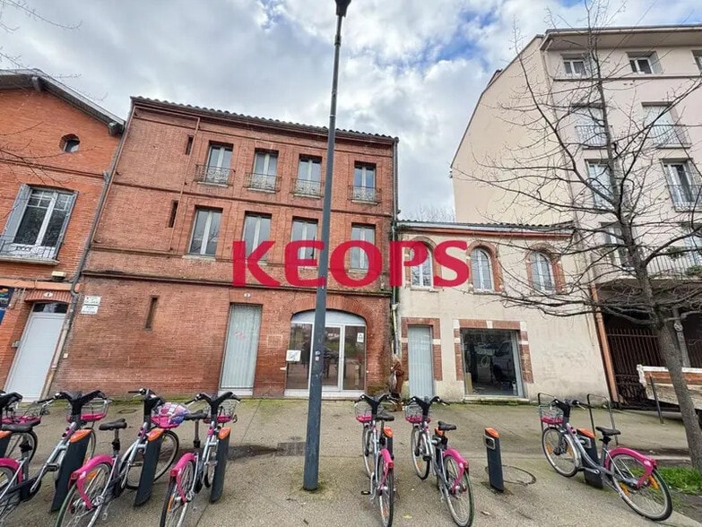 3 Place Du Fer À Cheval, Toulouse à louer - Photo de l’immeuble – Image 1 sur 7