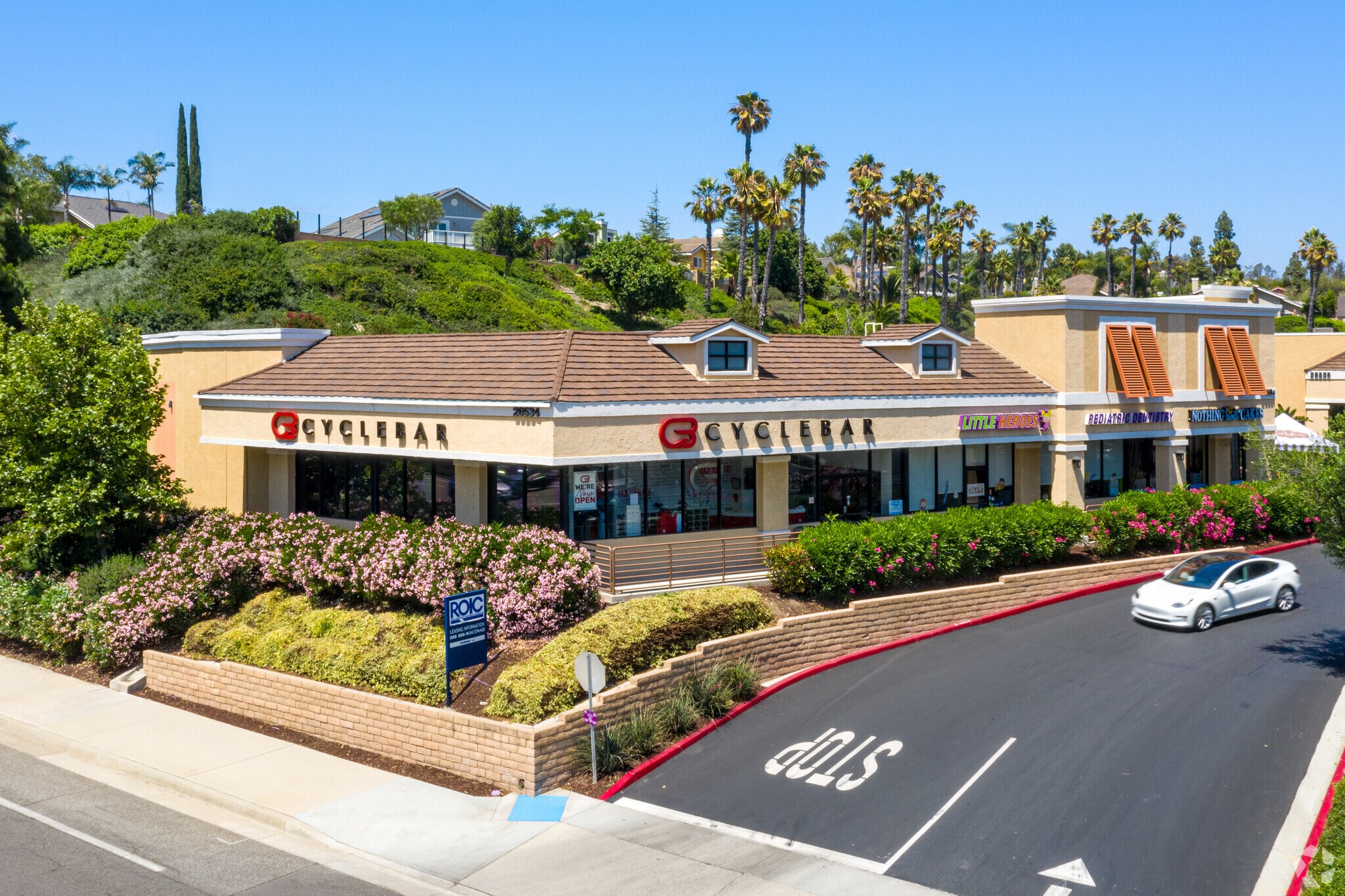 26534-26562 Moulton Pky, Laguna Hills, CA à louer Photo principale– Image 1 sur 18
