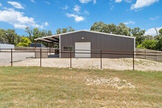 Plus de détails pour 31604 Rice Rd, Bulverde, TX - Local d’activités à vendre