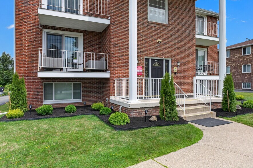 6293 Robinson Rd, Lockport, NY à vendre - Photo de l’immeuble – Image 3 sur 36