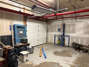 123 Whiting St, Plainville, CT à louer Photo intérieure– Image 1 sur 3