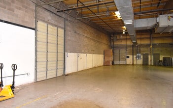 2601-2623 Cruzen St, Nashville, TN à louer Photo intérieure– Image 2 sur 3