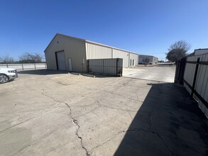 1503 W Stan Schlueter Loop, Killeen, TX à louer Photo de l’immeuble– Image 2 sur 22