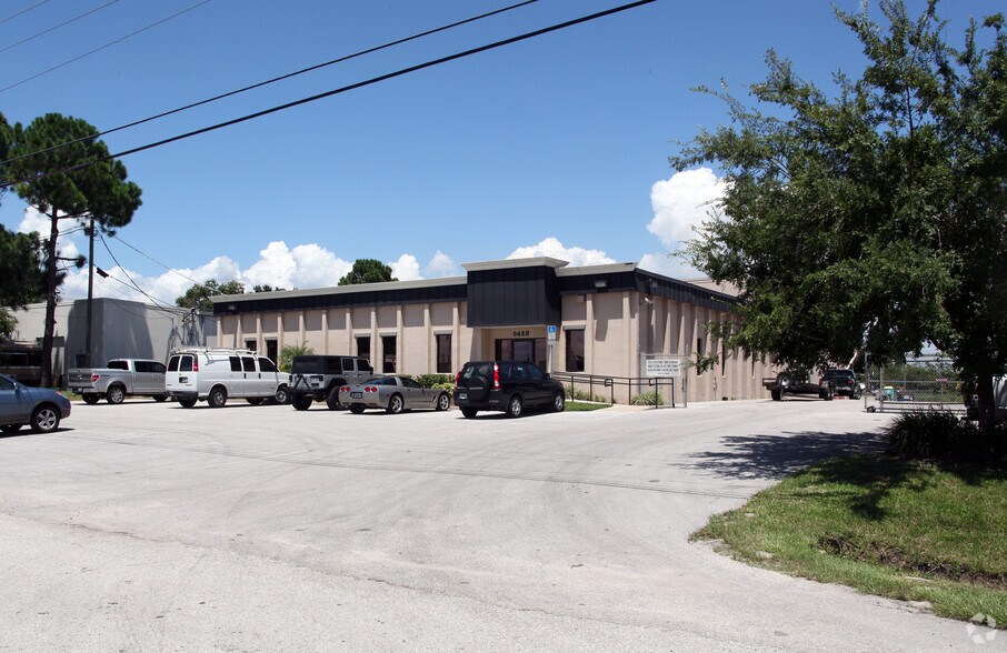 5423 N 59th St, Tampa, FL à vendre - Photo de l’immeuble – Image 2 sur 13