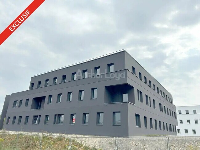 Plus de détails pour Bureau à louer