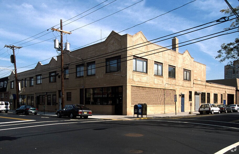 6900 Park Ave, Guttenberg, NJ à louer - Photo de l’immeuble – Image 2 sur 4