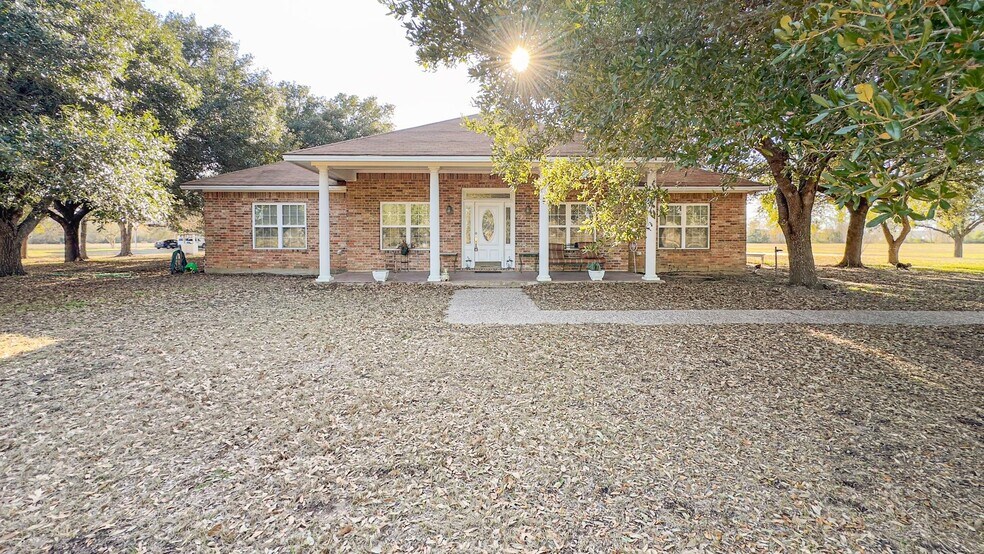 9310 S Business 6, Navasota, TX à vendre - Photo de l’immeuble – Image 3 sur 61