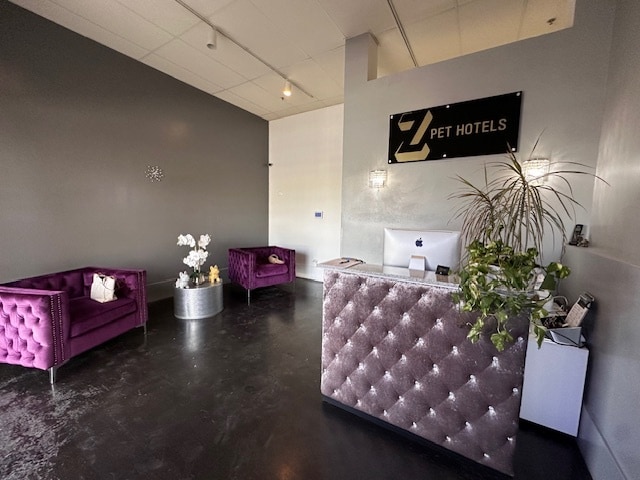 5275 Arville St, Las Vegas, NV à louer - Photo de l’immeuble – Image 2 sur 17