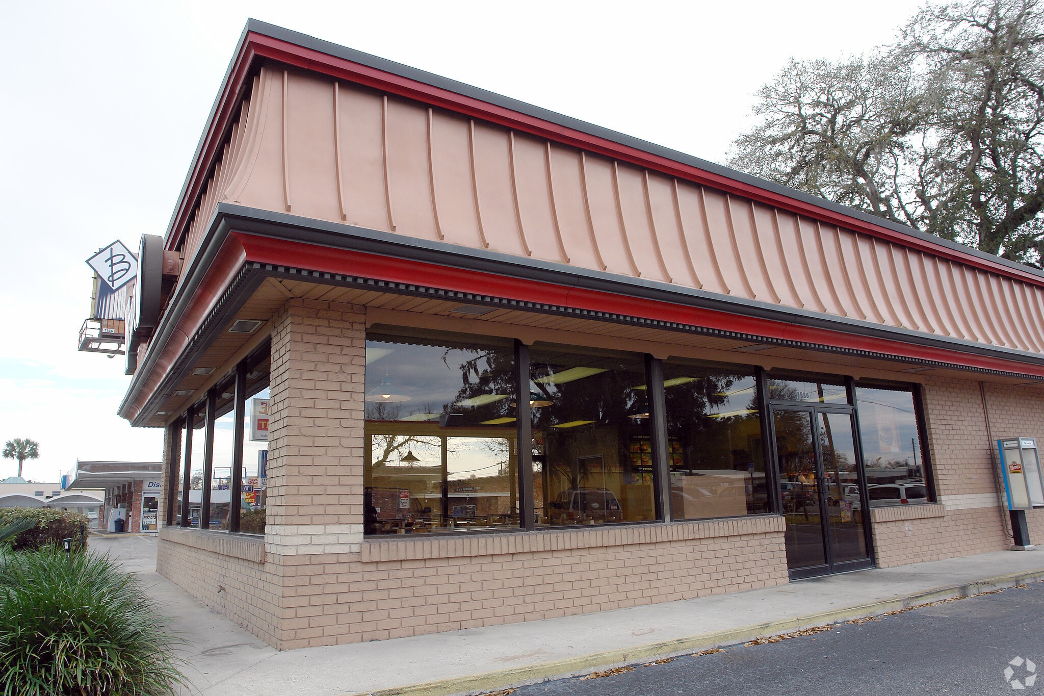 1536 S Pine Ave, Ocala, FL à louer Photo principale– Image 1 sur 31