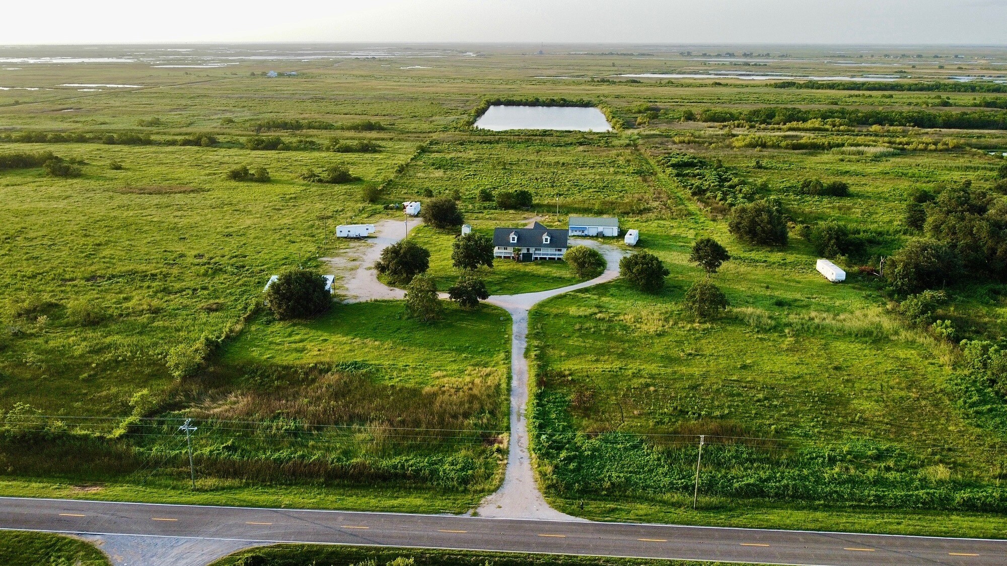 7116 Gulf Beach Hwy, Cameron, LA à vendre Photo principale– Image 1 sur 13