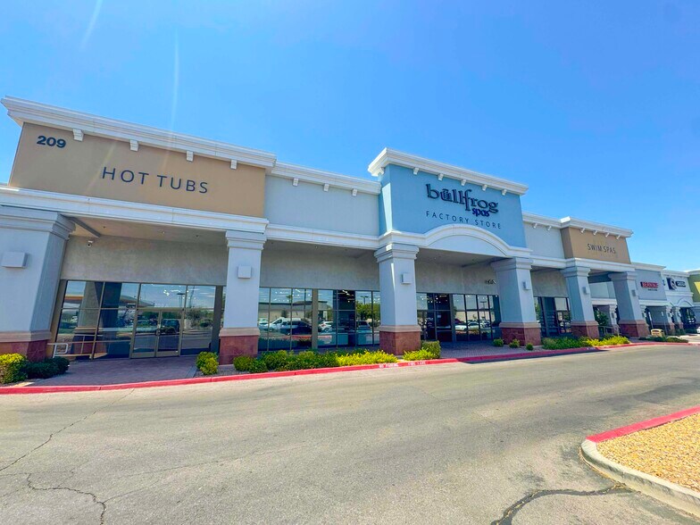 205-245 Stephanie St, Henderson, NV à louer - Photo de l’immeuble – Image 2 sur 10