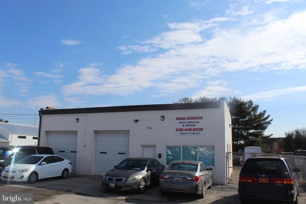 706 N East St, Frederick, MD à louer Photo principale– Image 1 sur 21