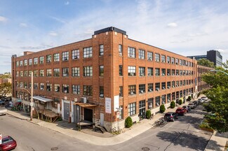 Plus de détails pour 2017-2121 Rue Parthenais, Montréal, QC - Bureau à louer