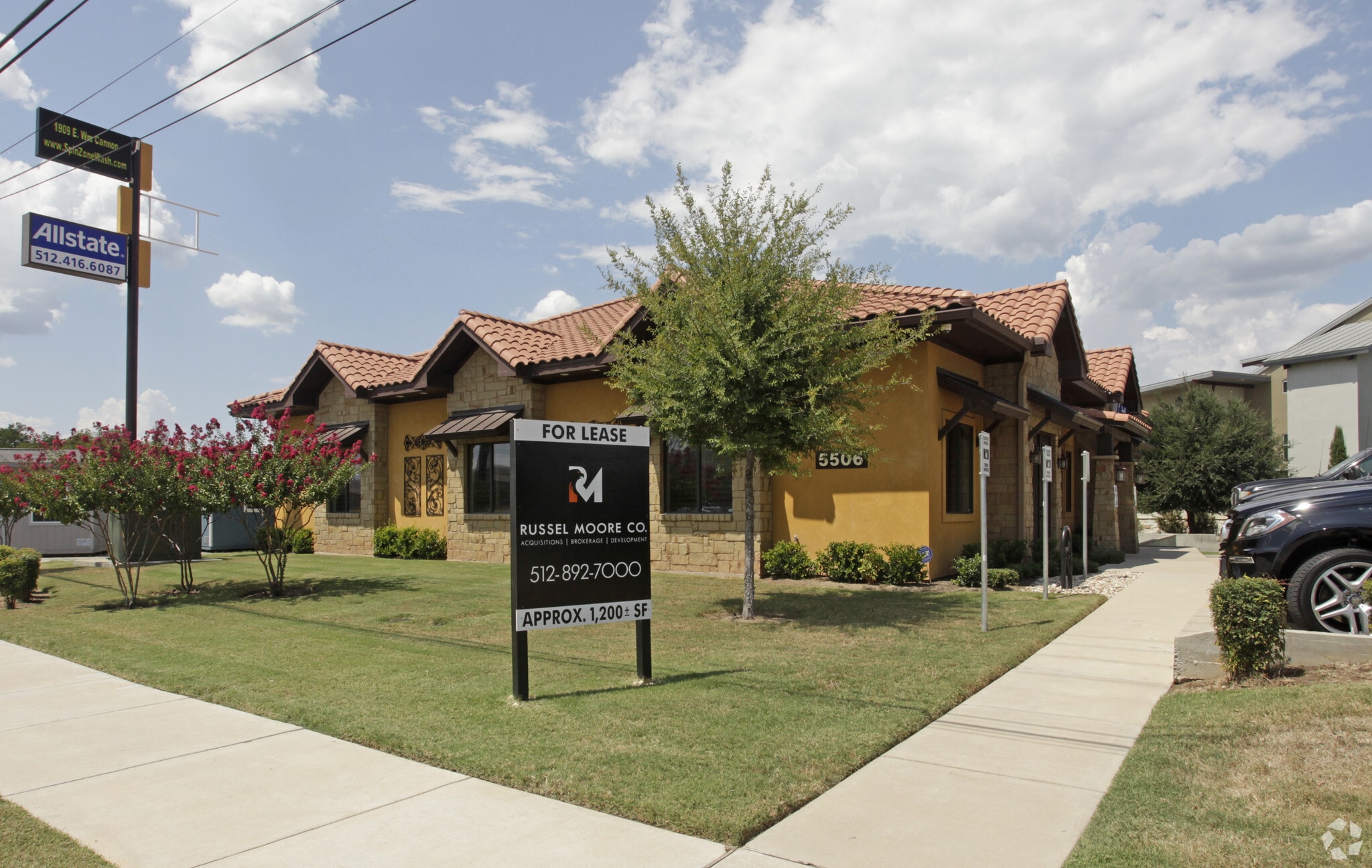 5506 W Highway 290, Austin, TX à louer Photo principale– Image 1 sur 7