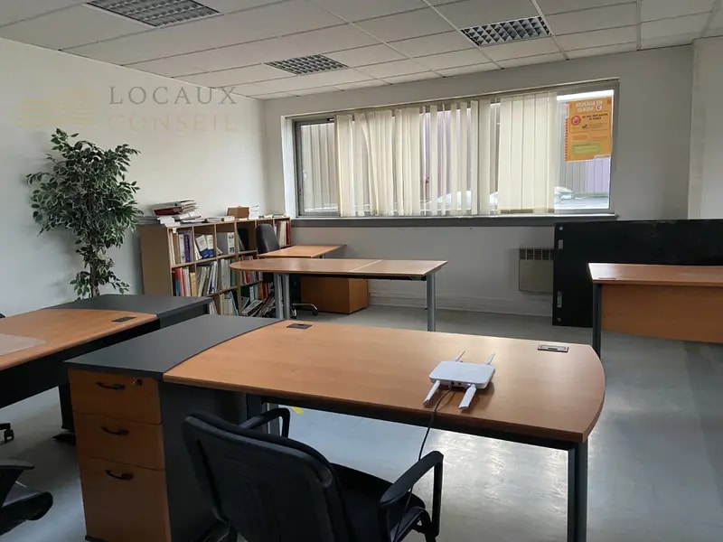 Industriel/Logistique dans Argenteuil à louer Photo intérieure– Image 1 sur 3