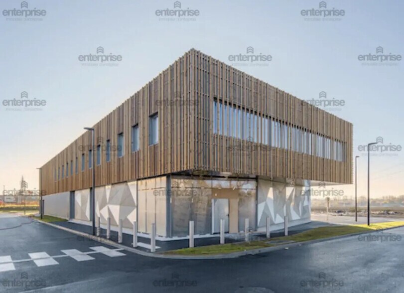 Local commercial dans Bouvines à louer - Photo de l’immeuble – Image 3 sur 3