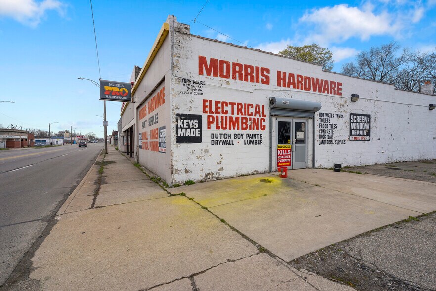 14131 Fenkell St, Detroit, MI à vendre - Photo de l’immeuble – Image 2 sur 25
