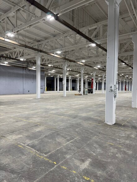 750 Buckeye Rd, Lima, OH à louer - Photo de l’immeuble – Image 3 sur 15
