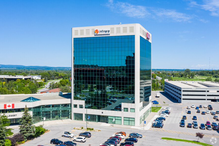 555 Legget Dr, Ottawa, ON à louer - Photo de l’immeuble – Image 1 sur 11