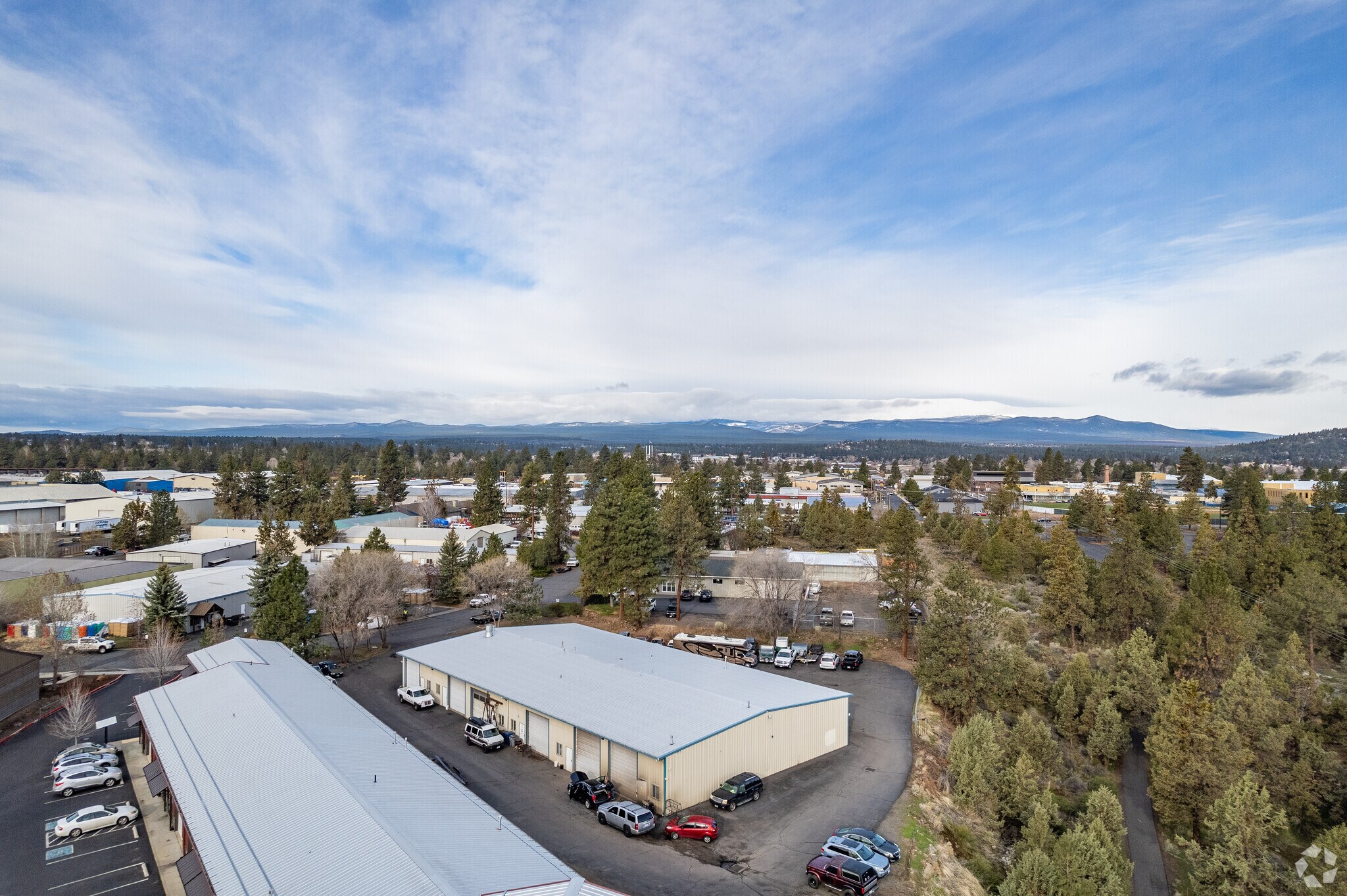 44 SE Bridgeford Blvd, Bend, OR à louer Photo de l’immeuble– Image 1 sur 6