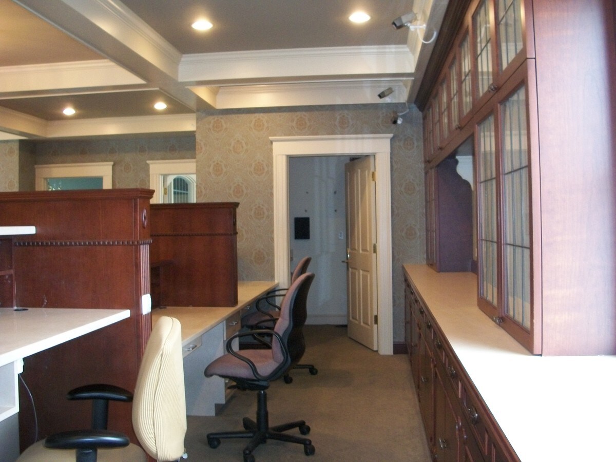 View Photo