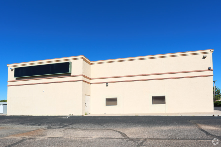 1160 E Fry Blvd, Sierra Vista, AZ à vendre - Photo de l’immeuble – Image 3 sur 11