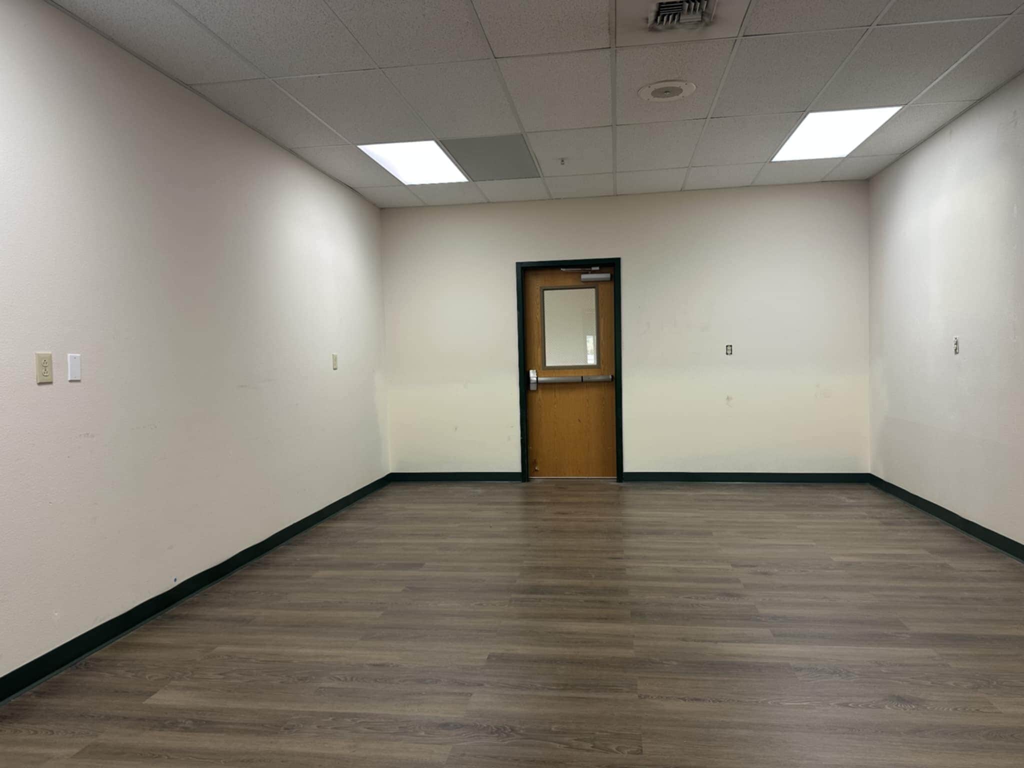 2687 Palmer St, Missoula, MT à louer Photo de l’immeuble– Image 1 sur 14