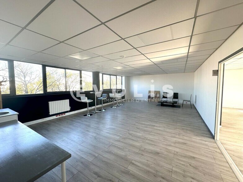 Bureau dans Bordeaux à louer - Photo intérieure – Image 2 sur 5