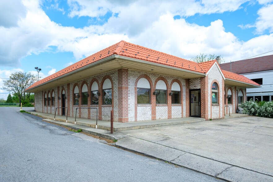 679 S Main St, Chambersburg, PA à vendre - Photo de l’immeuble – Image 2 sur 9