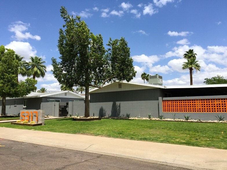 5317 N 11th St, Phoenix, AZ à vendre - Photo de l’immeuble – Image 2 sur 23