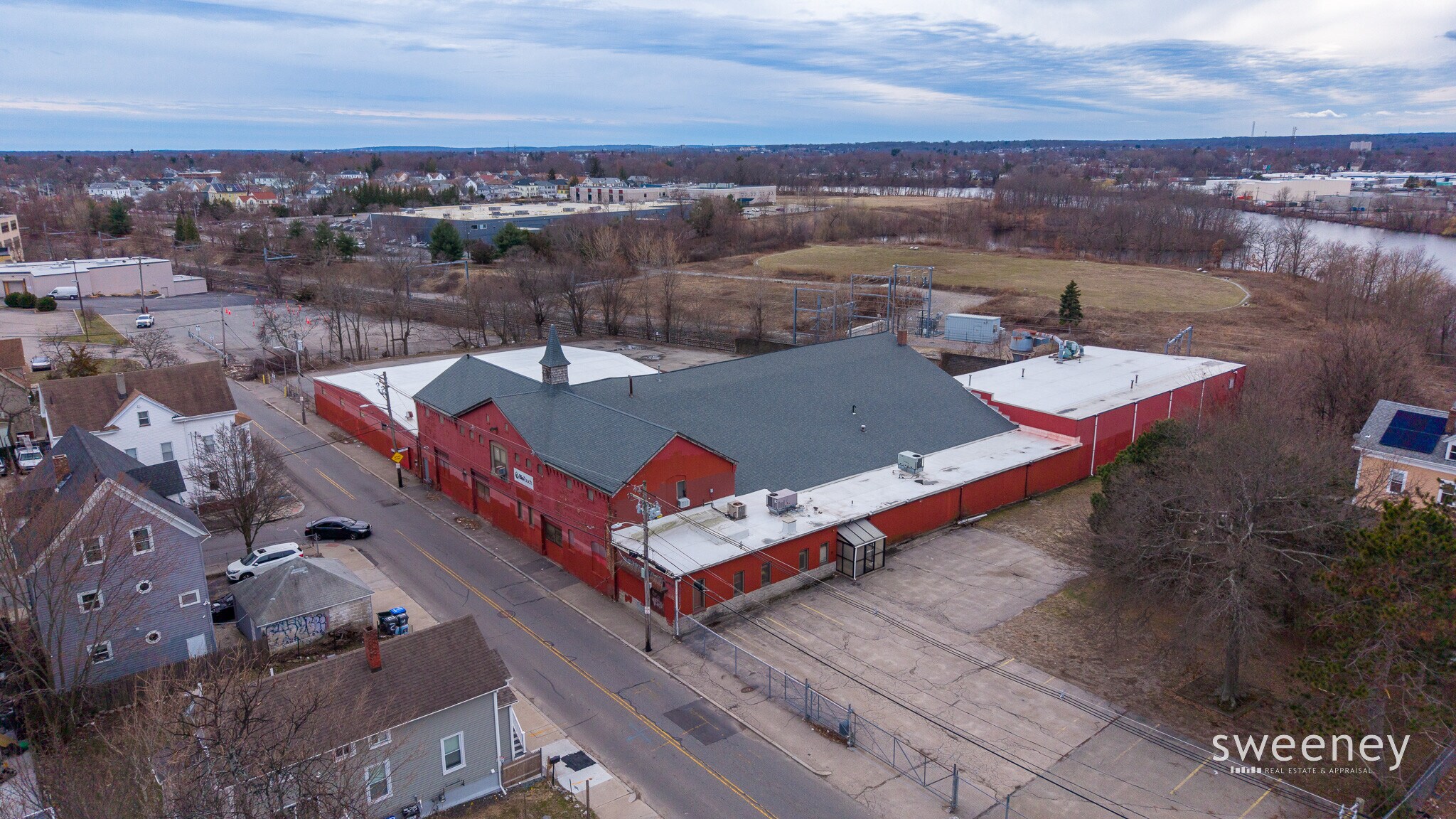 333 Bucklin St, Providence, RI à vendre Photo principale– Image 1 sur 12