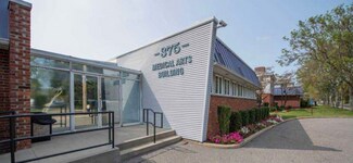 Plus de détails pour 375 E Main St, Bay Shore, NY - Bureau à vendre