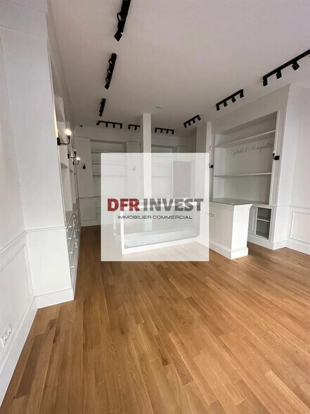 Local commercial dans Paris à louer - Photo de l’immeuble – Image 3 sur 5